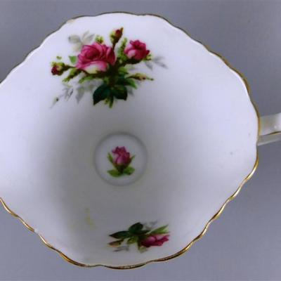 128 Lot of Cups and Saucers with Stands - Rossetti Antique Rose / Royal Grafton