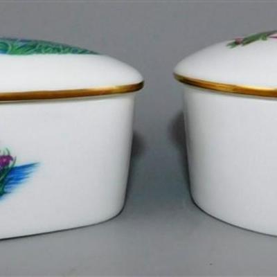 132 Lot of 2 Heritage Musical Boxes Circle/ Oval -Yesterday/ Romeo and Juliet 3-3 1/2