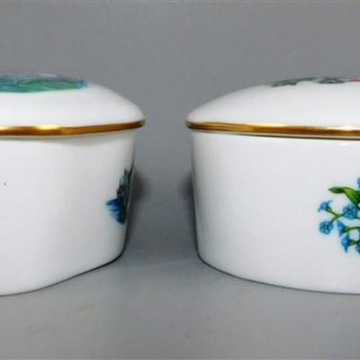 132 Lot of 2 Heritage Musical Boxes Circle/ Oval -Yesterday/ Romeo and Juliet 3-3 1/2