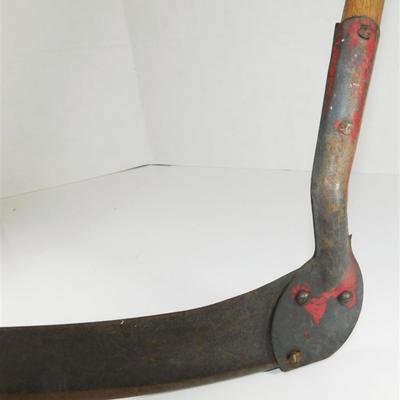 135 Vintage Scythe Hand Tool / Grim Reaper Work Tool ~ 55 x 18 inch Blade