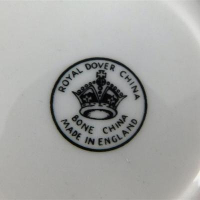 140 Lot of 4 Cups and Saucers with Stands- Royal Dover Made in England /Made In China/ Alpine