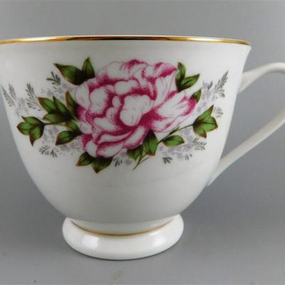 140 Lot of 4 Cups and Saucers with Stands- Royal Dover Made in England /Made In China/ Alpine