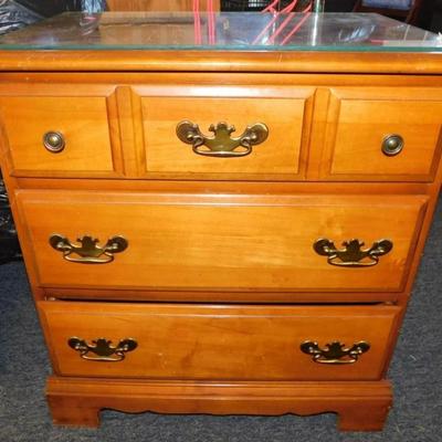 144A Side Table 3 Drawers Brown with Glass on Top 24 x 15 x 26