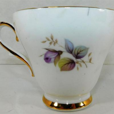 148 Lot of 4 Cups and Saucers with Stands - Royal Albert Old Country Roses/ Royal Stafford / Royal Sutherland Staffordshire /Sango Carlton