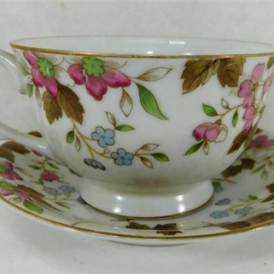 148 Lot of 4 Cups and Saucers with Stands - Royal Albert Old Country Roses/ Royal Stafford / Royal Sutherland Staffordshire /Sango Carlton