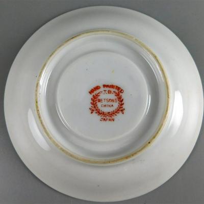 150 Lot of 4 Cups and Saucier with Stands- Betson's / MT Japan / Sealy / Made in Japan