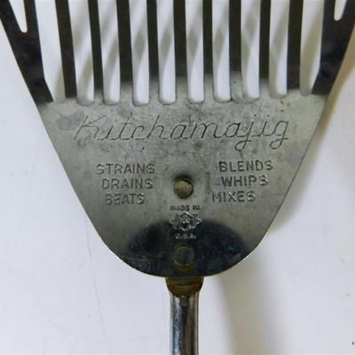 163 Large Kitchen Lot of 13- Whisk / Pizza Cutter/ Wooden Spoon/ Apple Cutter