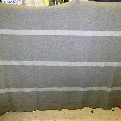 171 Gray Wool Blanket 82 x 54 Made in Australia - Grey with Light Grey Stripe and Red Stitching on Side Has Small Hole