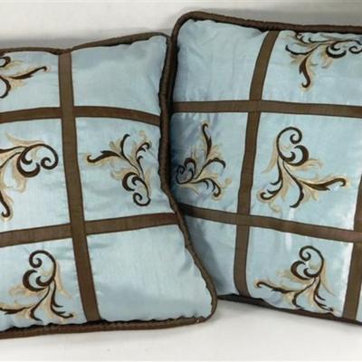 179 Lot of 2 Blue and Brown Floral Decorative Pillow 18 x 18