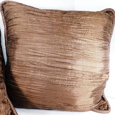 179 Lot of 2 Blue and Brown Floral Decorative Pillow 18 x 18