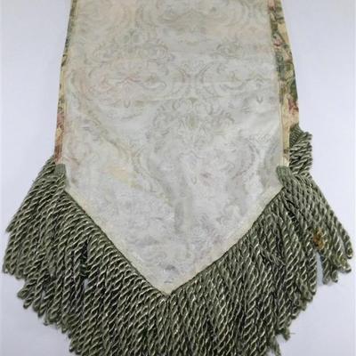 181 Brown Sugar Designs Table Scarf Floral Design 57 x 12