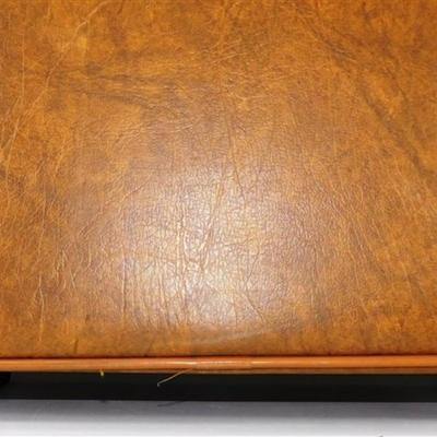 182 American Tourister 2 Suitcase Set 1986 - Large 29 1/2 x 22 x 9 1/2 - Small 21 1/2 x 14 x 7 ~ normal wear ~ scuffs/nicks