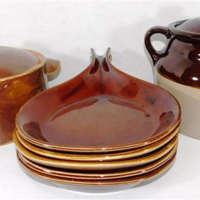 185 Lot of 7 - 4x7 Bean Pot No Markings- Mammoth Bean Pot 6 inch Tall- Vintage Hall Brown Glaze Stoneware 10 Skillets