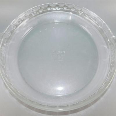196 Lot of 5 - Pyrex 9-10 inches / Apple Pie 1983 Royal China 11 inches / Glass Platter 13 1/2