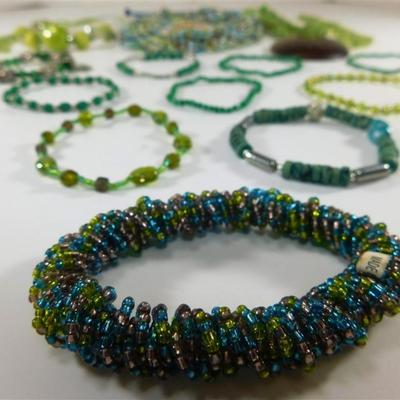 203 Fashion Jewelry ~ Bulk Lots