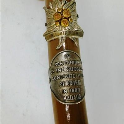 205 Wooden Walking Stick with 2 Badges Metal Tip - Flower R.L Stringer / In Recognition of the Success Achieved with Periderm in 1980