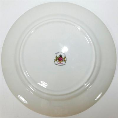 209 B23 of 20 Royal Jackson China Floral Design with Gold Trim