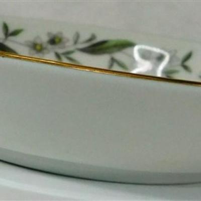 209 B23 of 20 Royal Jackson China Floral Design with Gold Trim