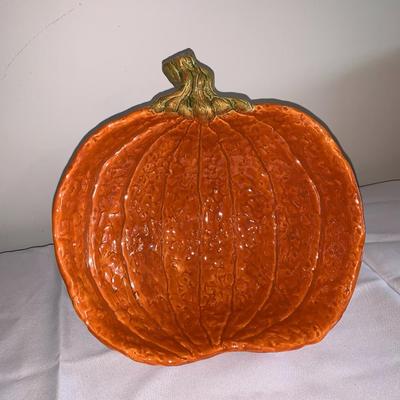 Ceramic pumpkin