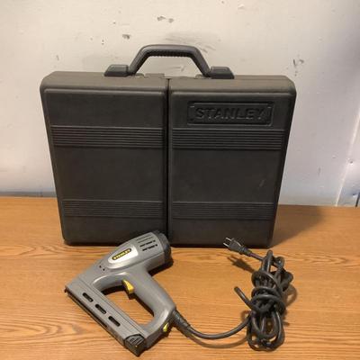 W1330 Stanley Mechanics Tool Set