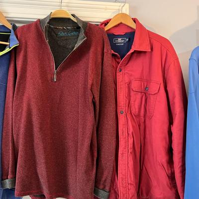 7 Pc. Lot Men's Tops/Jackets - Polo, Nautica, Vineyard Vines, Robert Graham Sz. XL
