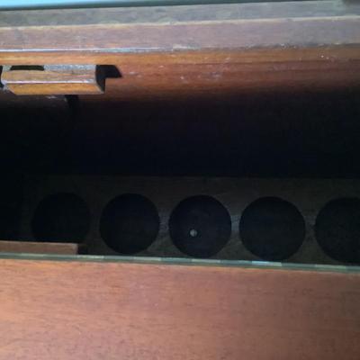 W1386 Mahogany Boat Table with 2 Drop Leaves & Bottle Storage