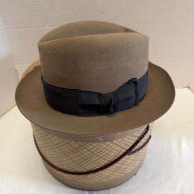 U1241 Vintage Brooks Brothers Fedora Hat with Ribbon and Hat Box