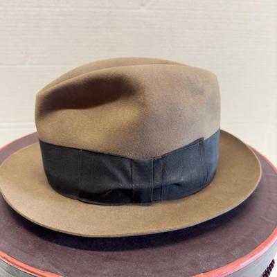 U1244 Vintage Brook's Brothers Fedora Hat with Hat Box