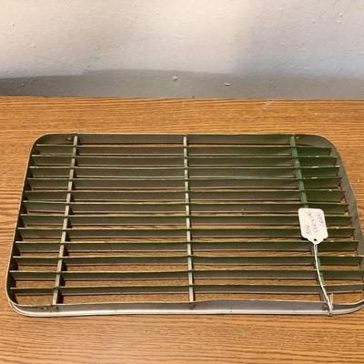 W1359 Vintage Porsche 356 Single Rear Engine Grill