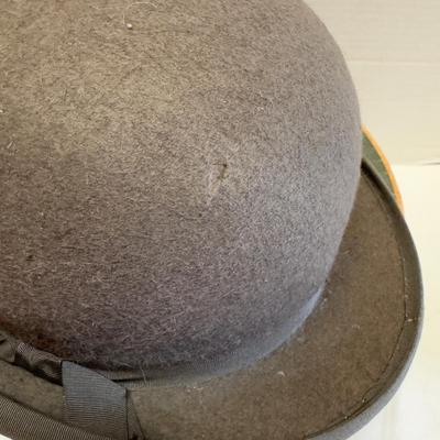 U1245 Vintage Lock & Co. Hatters of London Derby Style Grey Bowler Hat with box