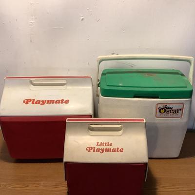 W1360 Vintage Cooler Lot Oscar & Playmate