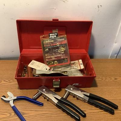 W1361 Riveter Grommets & Snaps
