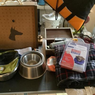 W1364 NEW Dog Grooming Table & Dog Supplies
