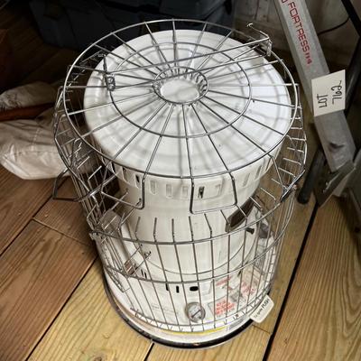 1367 Dyna-Glo Kerosene Heater