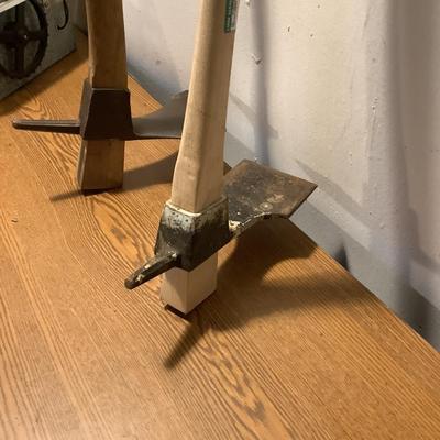 W1391 Carpenters ADZE Axe Qty 2