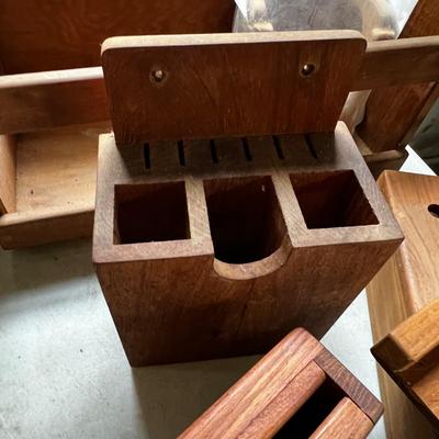 W1377 SeaTeak Boat Shelf Lot