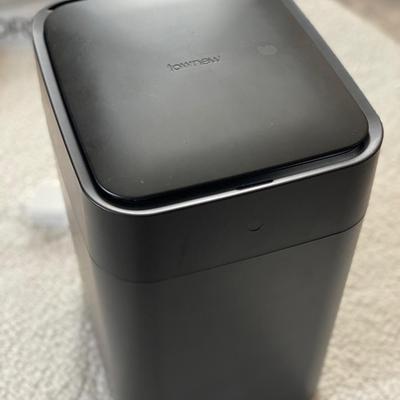 Townew smart trash self- sealing