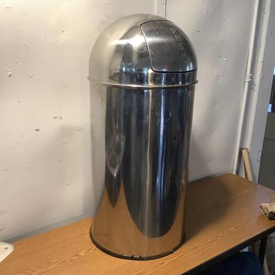 W1378 Vintage Style Chrome Trash Can