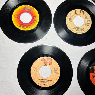 Large Assortment of 45 RPMâ€™s (LR-RG)
