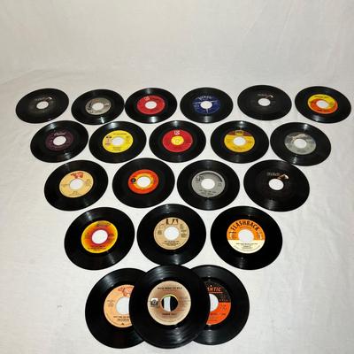 Large Assortment of 45 RPMâ€™s (LR-RG)