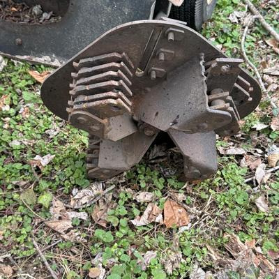 1398 Duerr Yard Clean-Up Shredder/Chopper