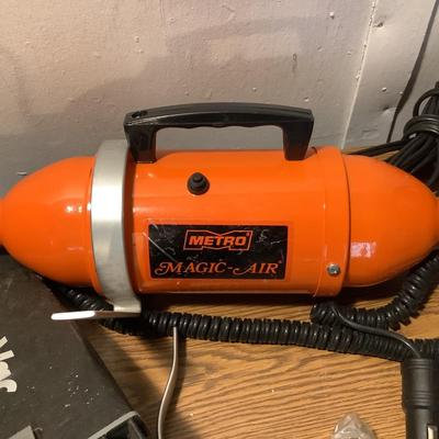 W1383 Vacuum Lot Metro Vac Carvac