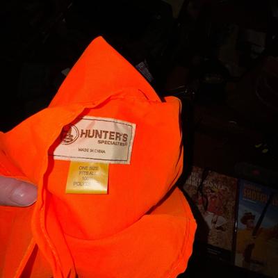 1399 Gun/Hunting Accessory Supply
