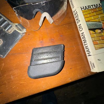 1399 Gun/Hunting Accessory Supply