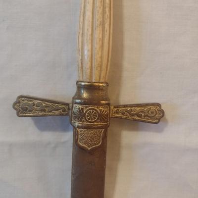 Antique Henderson Ames Knights Templar Lodge Masonic Sword with Scabbard Pre-1920's