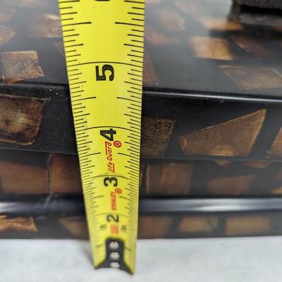 Large Lacquered Finish Mosaic Pattern Storage Box