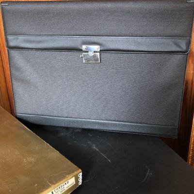 Vintage Portable Portfolio