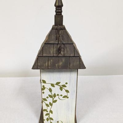 Wooden Country Cottage Birdhouse