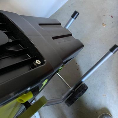 SunJoe Chipper Shredder w/ Safety Bar & Cover