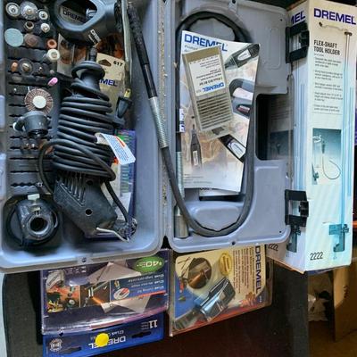 Dremel Tool & Accessories Lot